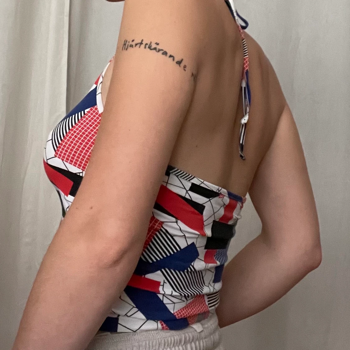 Mönstrad crop top halterneck strl S ❤️🤍💙 - 91