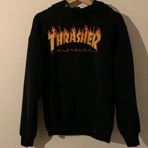 Thrasher tröja - En svart Thrasher tröja i storlek Small !