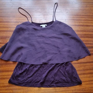 Lila festlig topp  - Storlek s. 15 kr. samfraktar vid köp av flera varor för 66 kr 👍💕📦