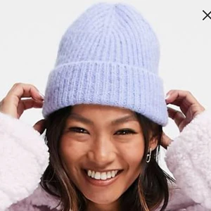 Blå mössa - Helt oanvänd 