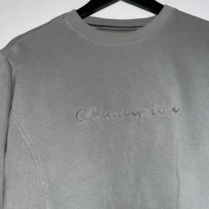 Sweatshirt  - Lite tunnare grön Champion sweatshirt 💚