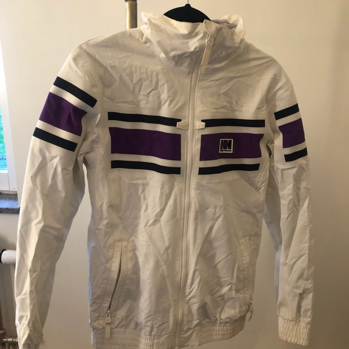 Helly-Hansen vindjacka 