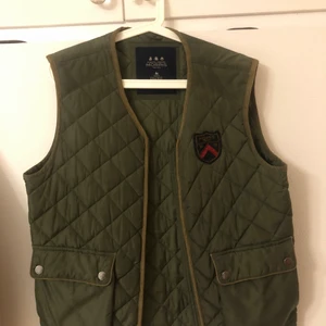 Morris väst - Morris väst , strl L , 350kr inkl frakt