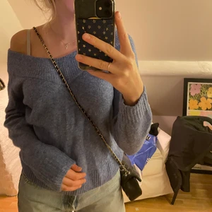 Fin stickad tröja  - Fin blåa stickad tröja💙 från h&m 