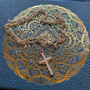 Halsband  - Finns i andra berlocker 