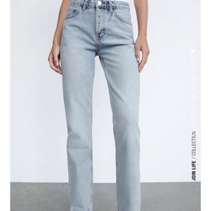 Mid Rise  - Säljer dessa slutsålda jeansen ifrån zara. Säljer pga att de är för små för mig. 