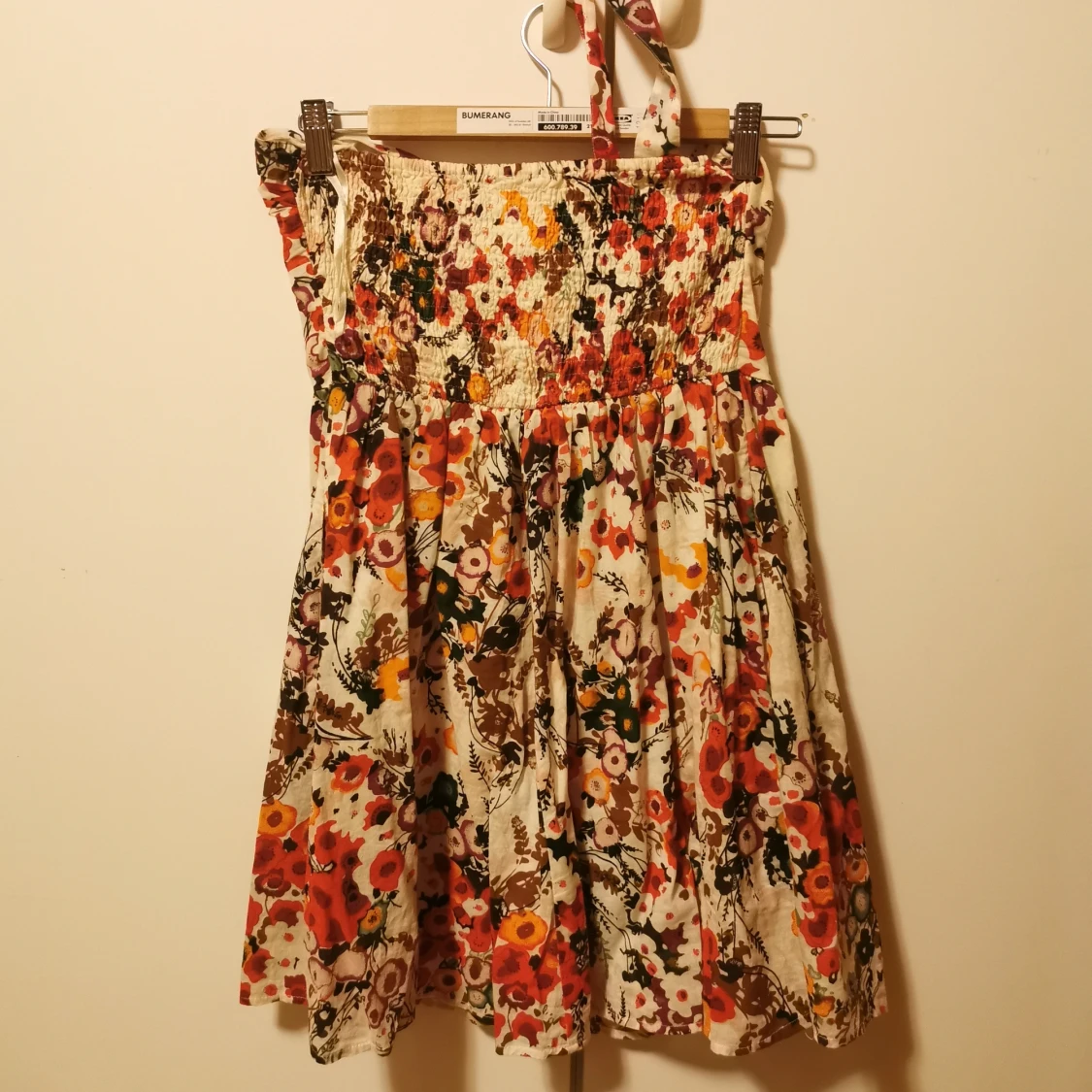 Blommig sommarklänning  - 90