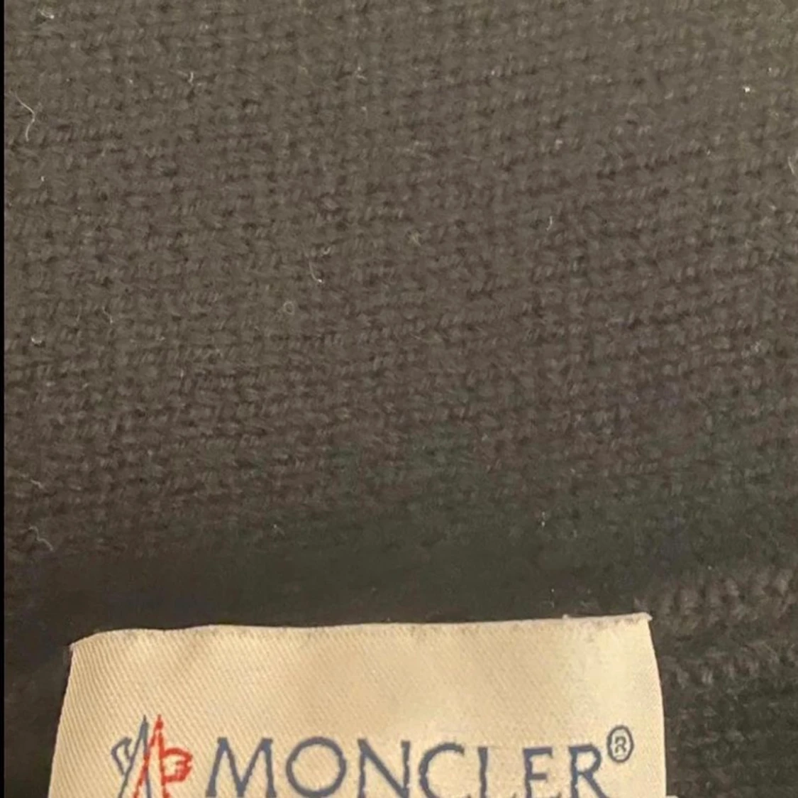 Moncler mössa - 91