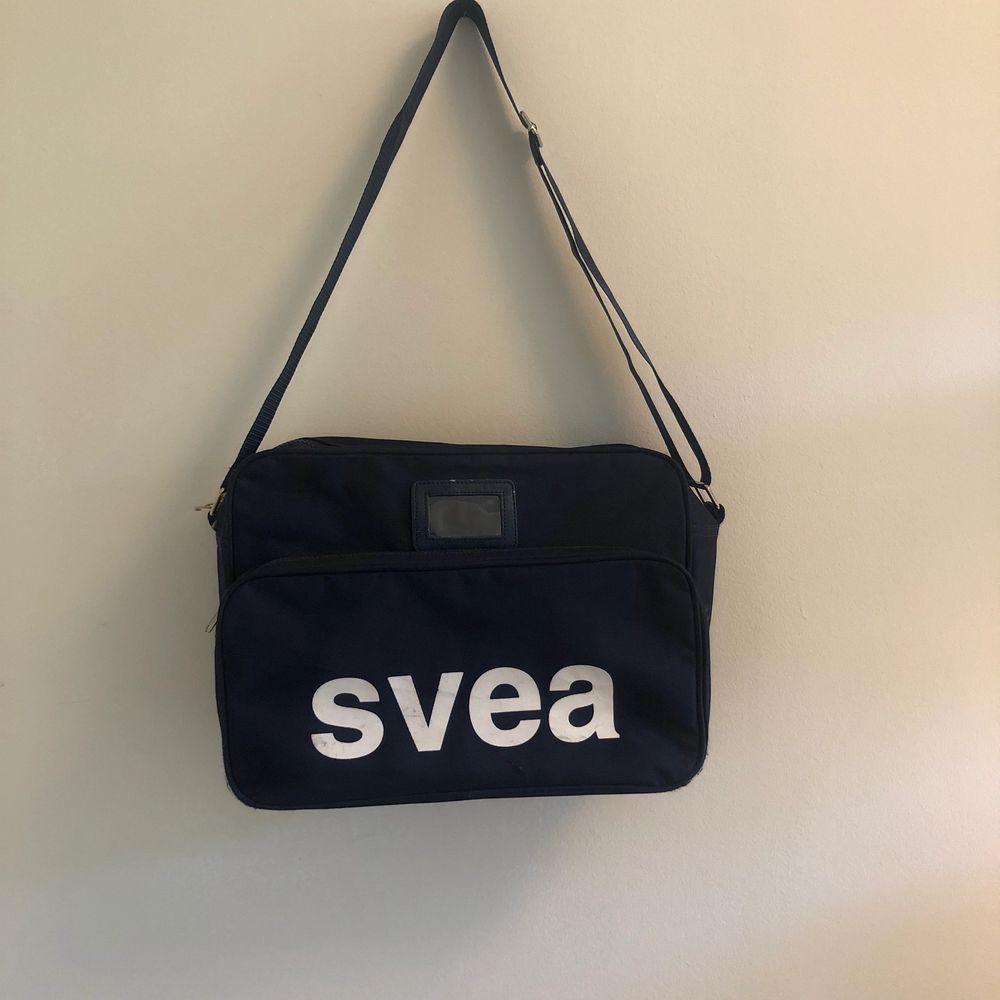 SVEA Väska - Väskor | Plick Second Hand