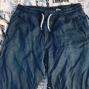 Hm shorts - Min bror köpte dom ett tag sen o dom är redan för småa han hade dom på sig bara 3 gånger