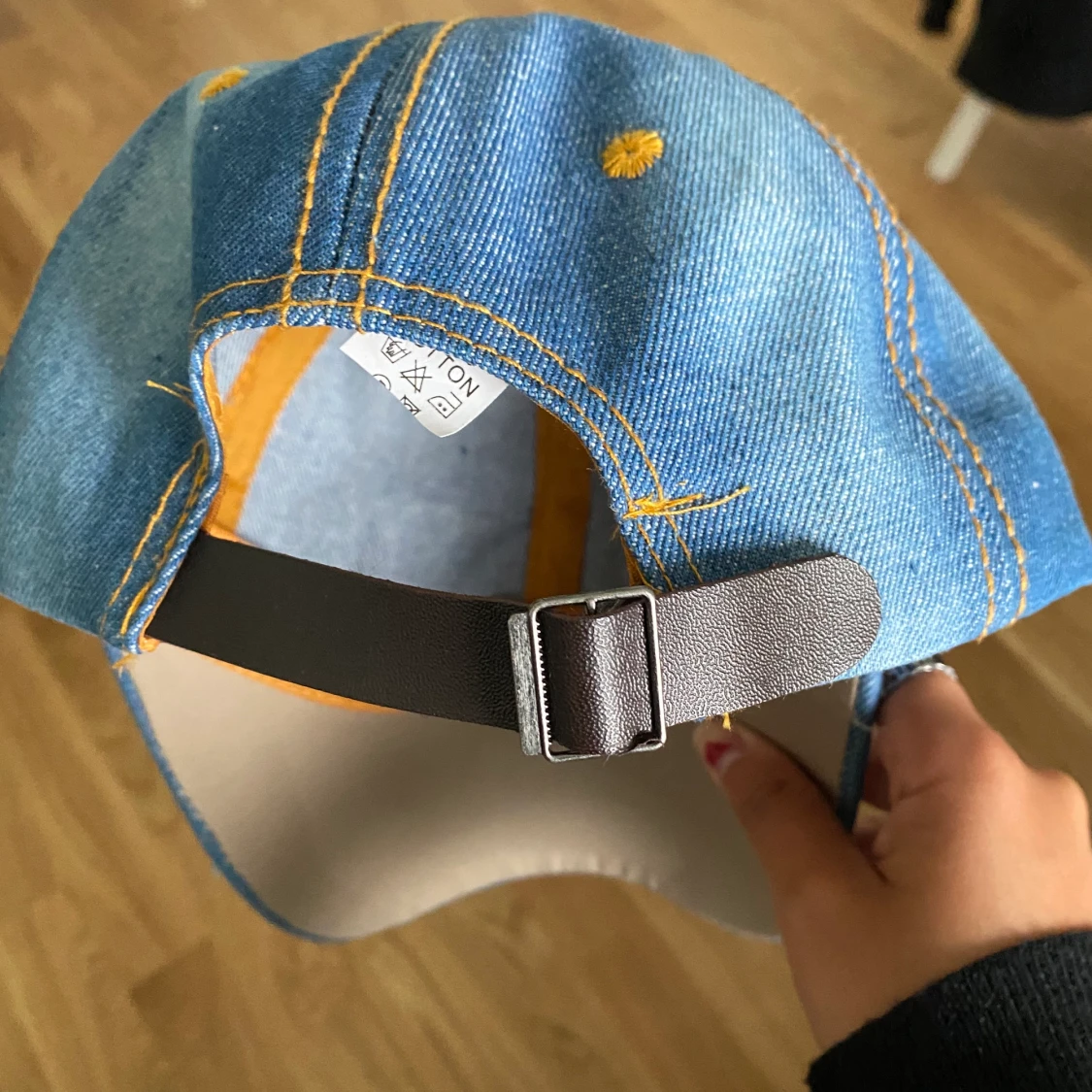 Rhinestone keps - 91