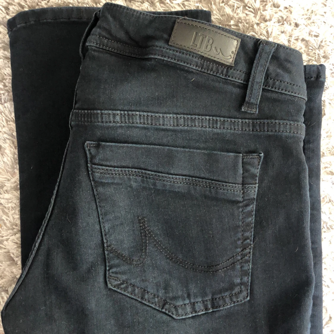 Lågmidjade jeans