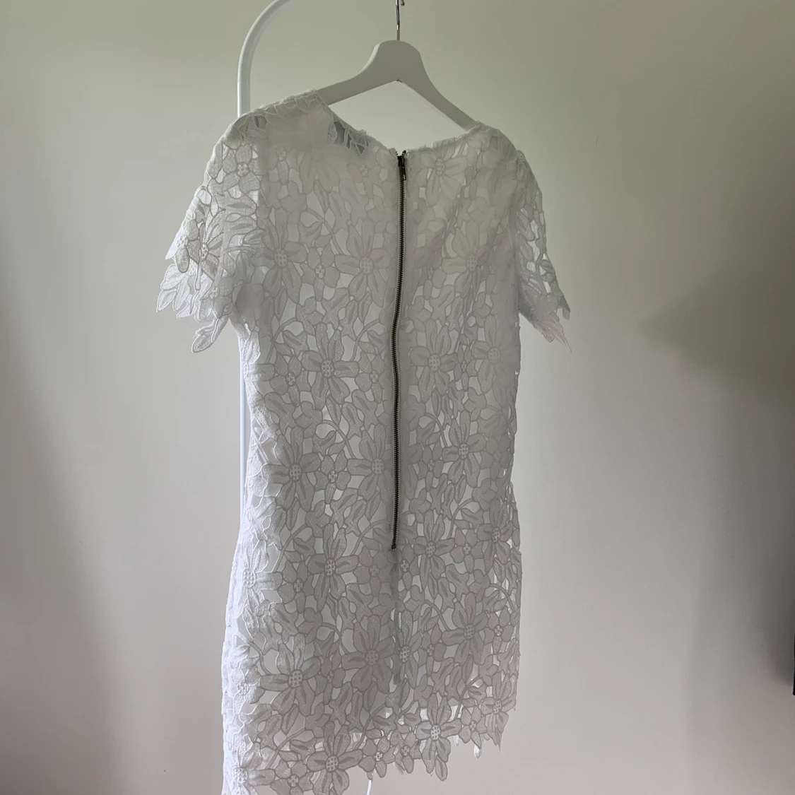 Vit klänning från Nelly storlek S - 91