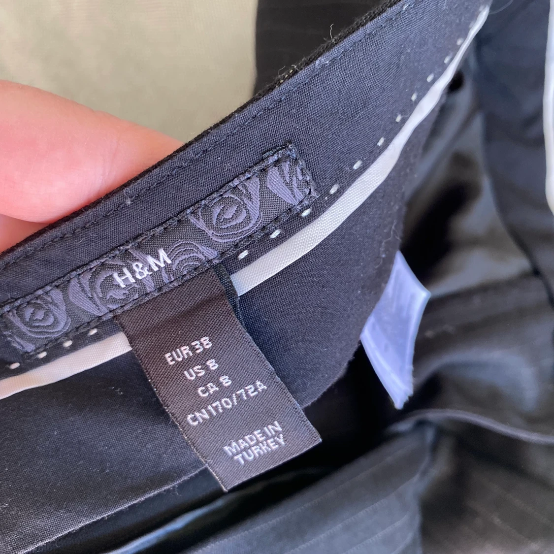 Randiga kostymbyxor - 90