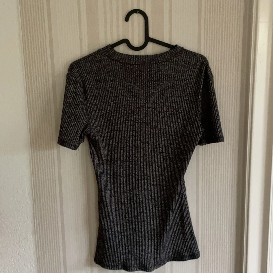 Jacqueline de yong topp storlek S - 91