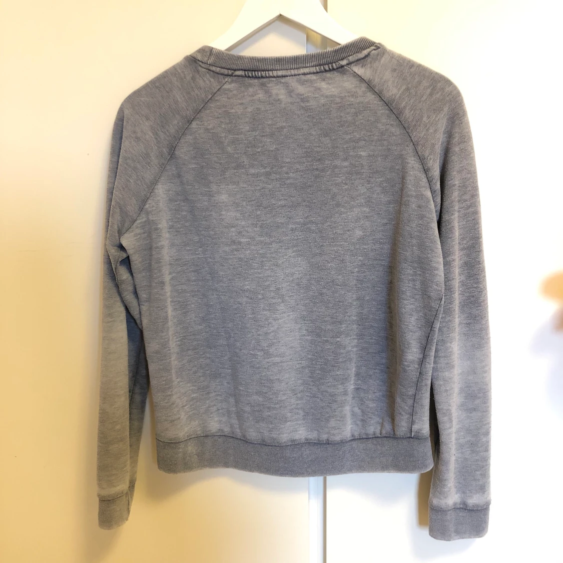 Sweatshirt med tryck  - 90
