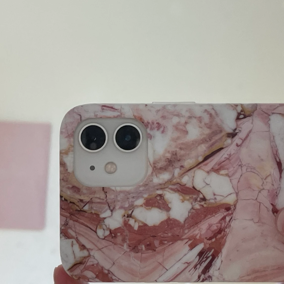 Rosa marmor mobilskal iPhone 12 - 90