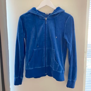 Mjukiströja från Cubus - En vanlig mjukiströja från Cubus.