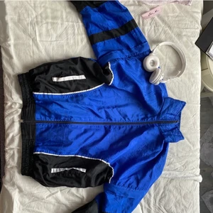 Blå vindjacka<3 - Frakt: 66kr💕