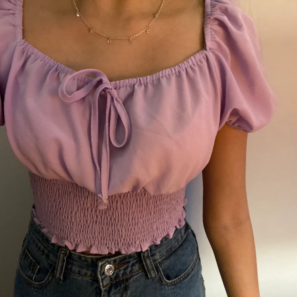 Lila blus