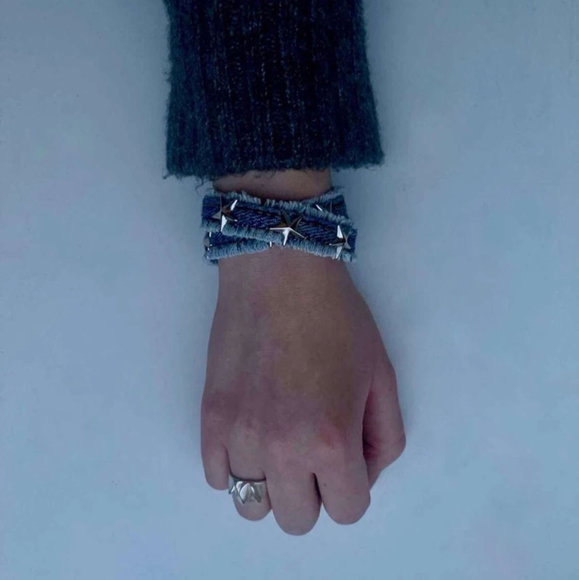 Doublestrap armband med stjärnor