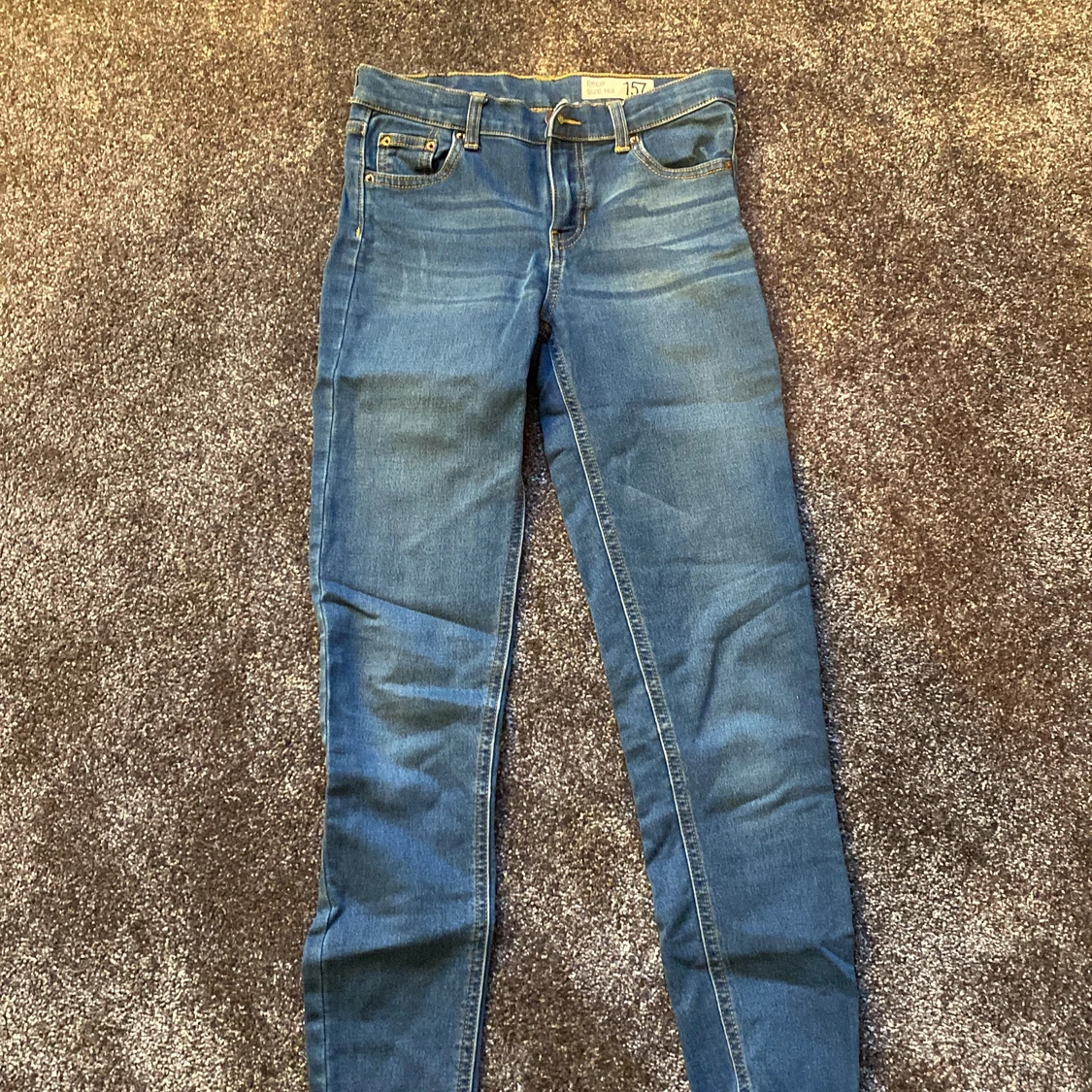 Blåa jeans