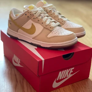 Nike Jordan low  - Storlek 36,5, aldrig använda, hämtas i Älvsjö 