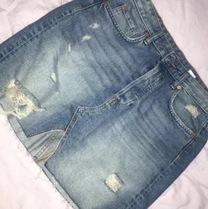 Jeans kjol - Köpte förra året och har aldrig använt