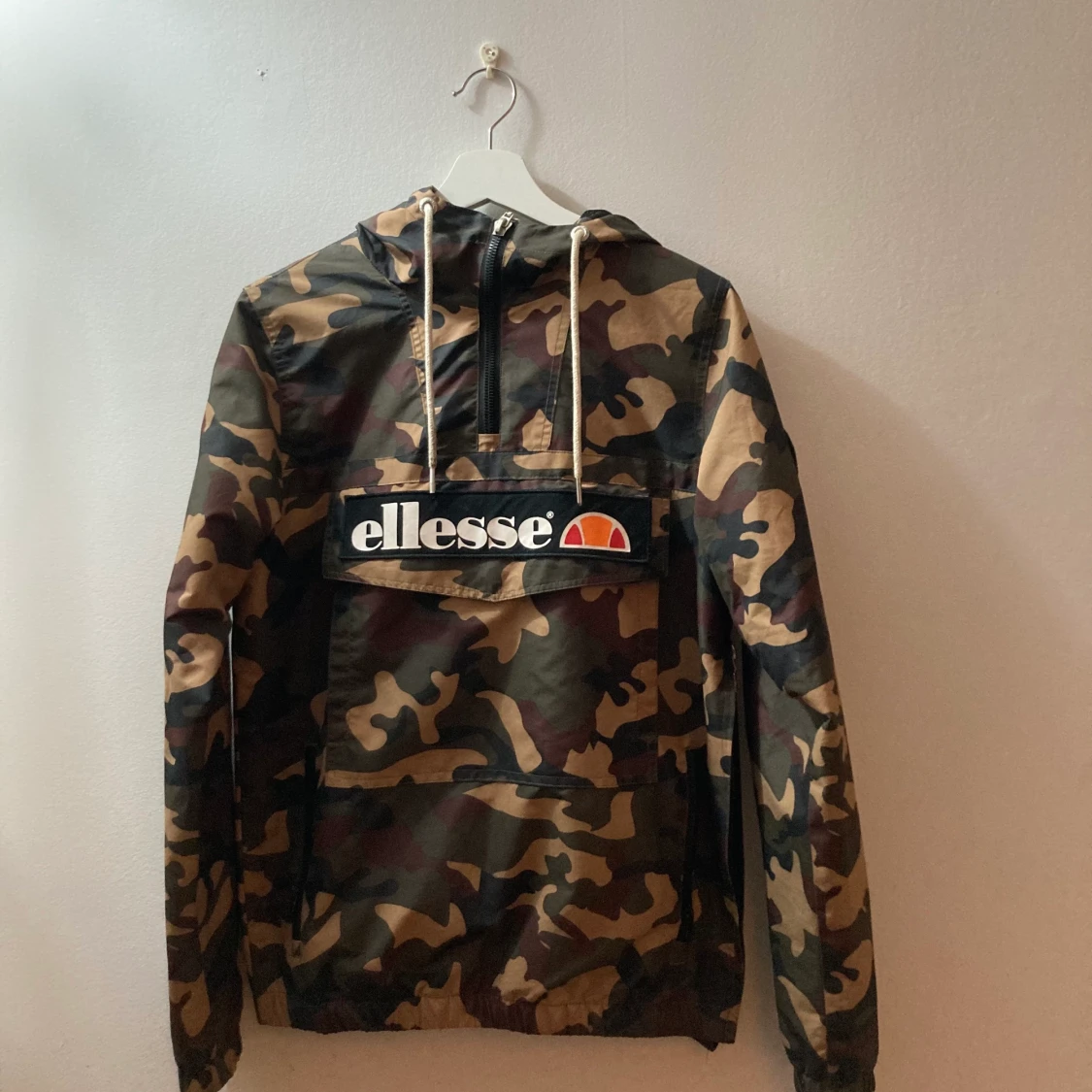 Windbreaker Elesse