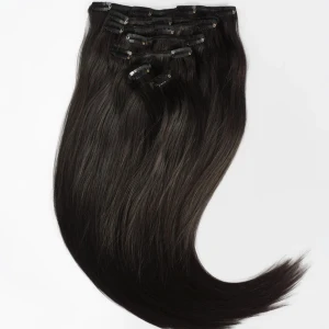Clip ons extention - Selger ubrukte hair extentions med clip on fra Luxushair, grunnet kjøp av feil farge. Fargen er 1b-moccabrown(fargen etter svart). Håret er 45 cm langt og er 160 g fordelt på 8 remser. Human Hair i indisk håndlaget kvalitet!  #extentions #extention #hairextentions #hairextention #hår #hair #brun #brown #45cm #luxushair #lux #hår #parykk #clipo