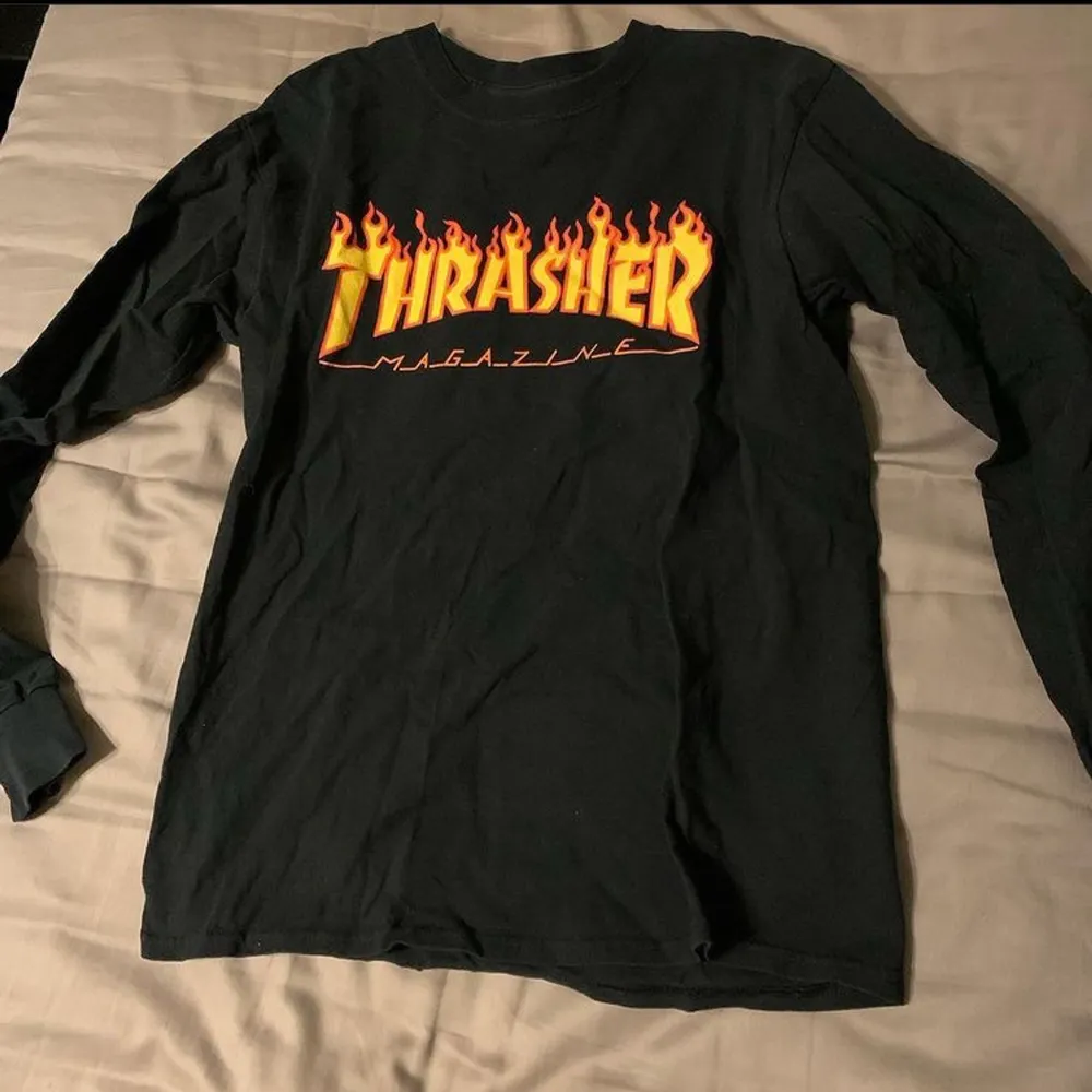 Thrasher flame 🔥 long sleeve . T-shirts.