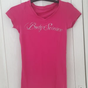 Body Science - Gymtröja från MMS, sparsamt använd 