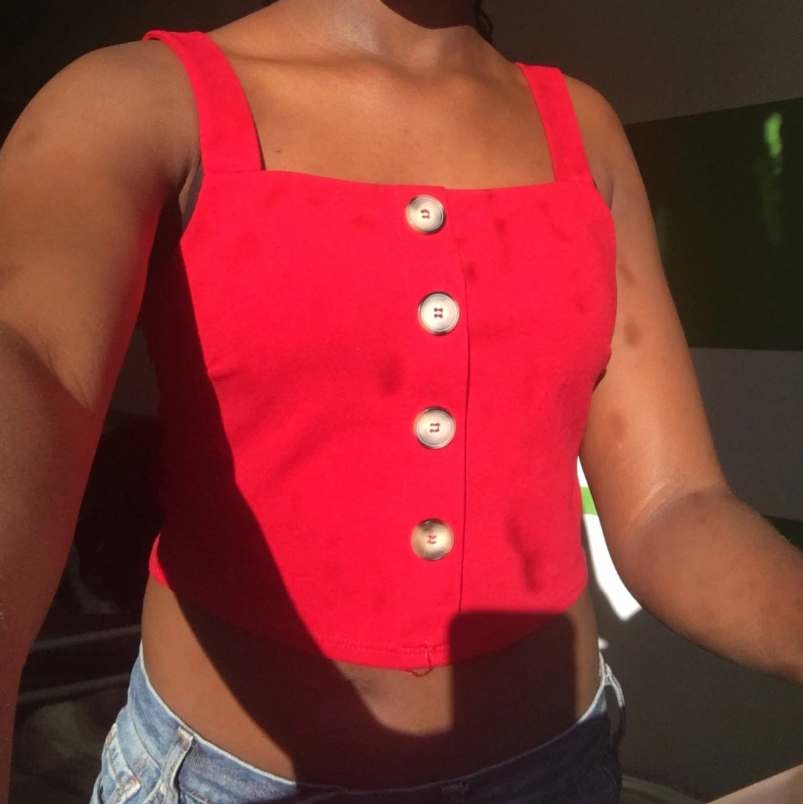 En fin röd topp i stl.M