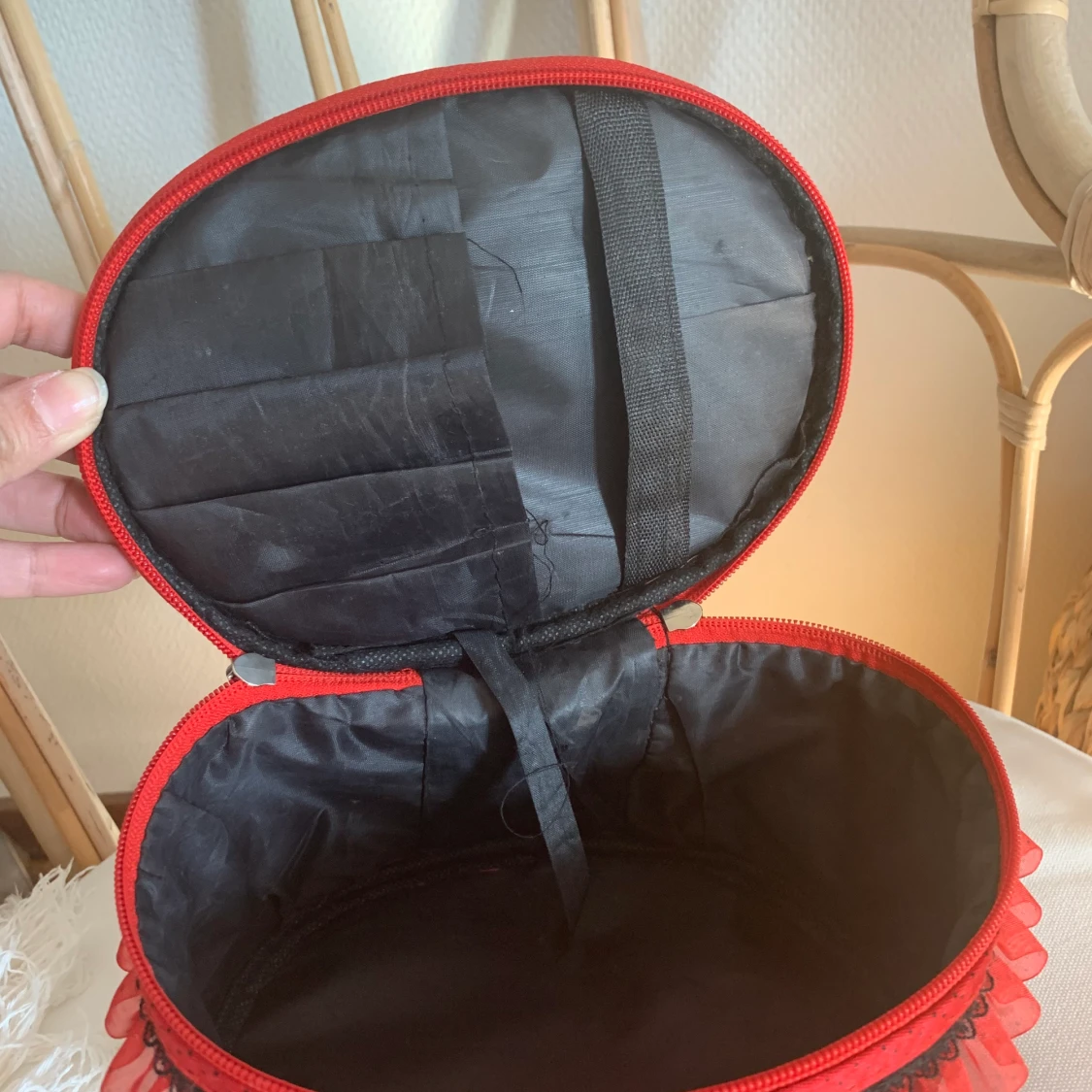 Söt liten sminkväska/vanity  - 90