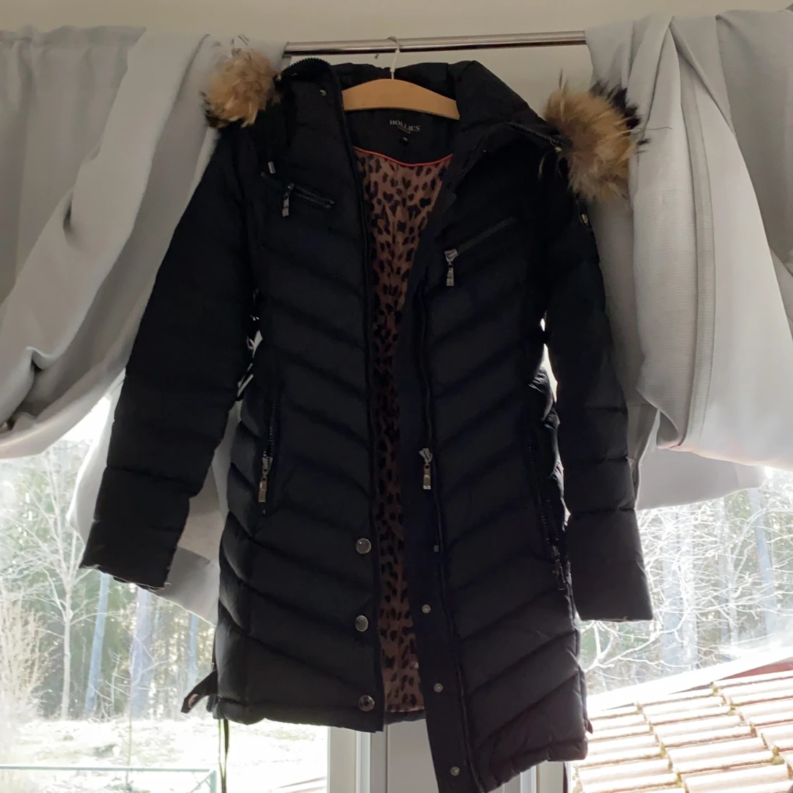 Hollies Jacka strl 32 - 90