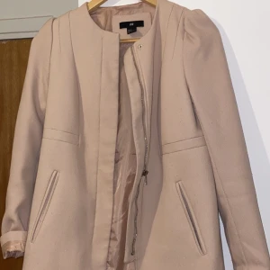 Rosa kappa  - Använd endast två gånger 