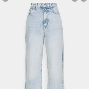 Jeans från gina som verkligen är som nya💕💕