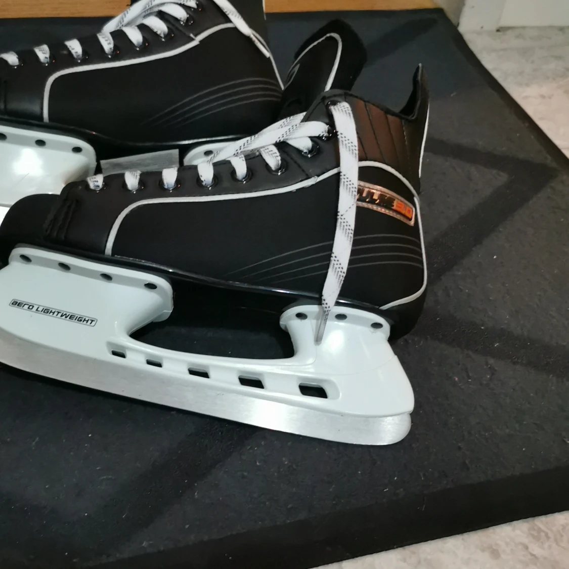 Skridskor  - 91