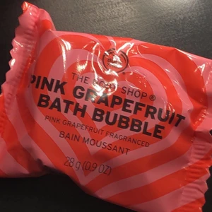 bath bomb  - helt ny säljs pga har inget badkar 