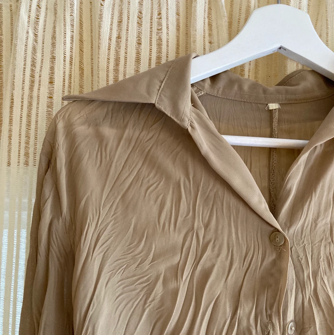 Fin beige skjorta! - 91