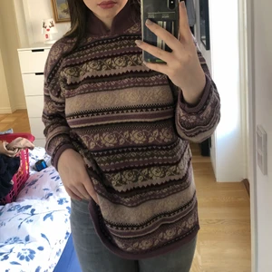 olltröja - snygg lila olltröja, som jag köpte secondhand men aldrig hade på mig. Bra skick