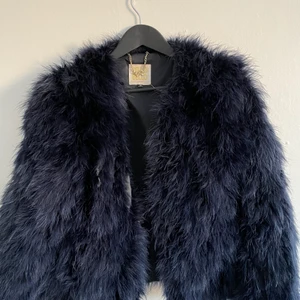 Pälsjacka  - Jättefin pälsjacka, nypris 1 600 kr 
