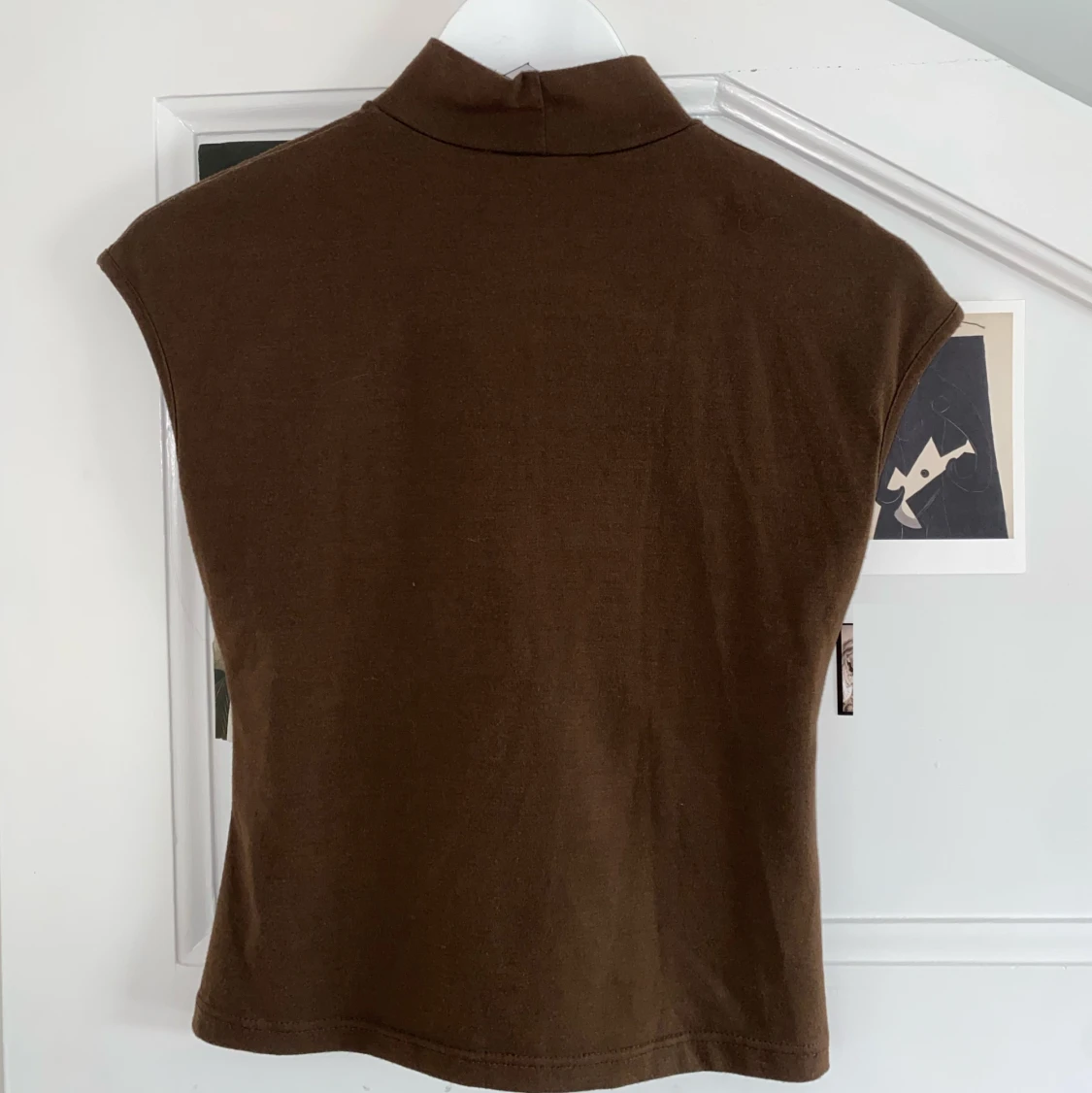 Brun topp/t-shirt  - 90