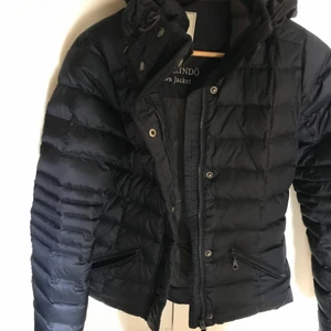 Boomerang  - Jätte fin boomerang jacka i storlek s/m knappt använd! 