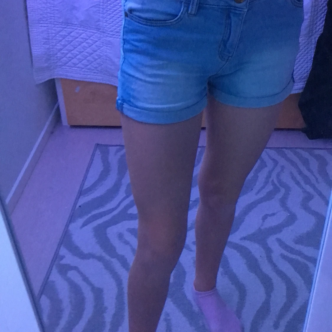 Ljus blå shorts. Stl. 140