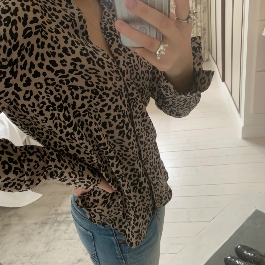 Mango blus, strl L (liten i storlek) - 91