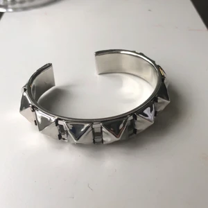 Armband - Silvrigt nitarmband💓💓