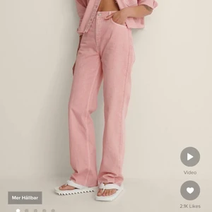 Rosa jeans - Testade en gång! Nypris 499kr! Storlek 36!💗