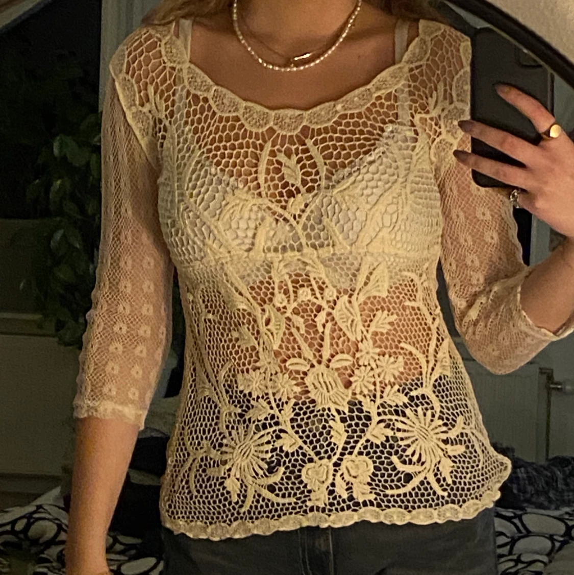 Vit spetströja - 90