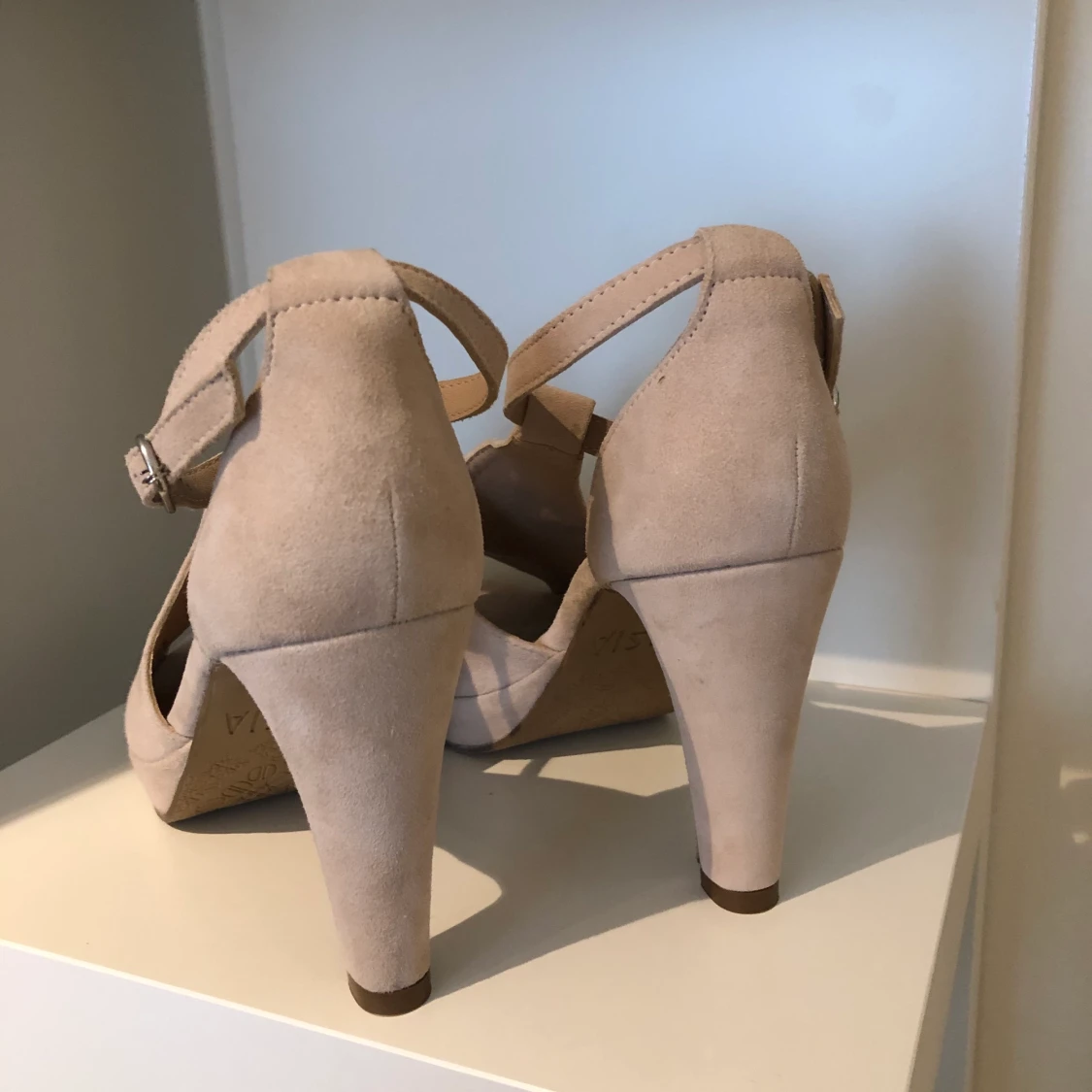 Ljusrosa klackar - 91